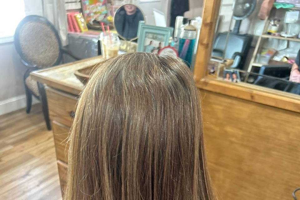 Be-YOU-tiful Salon