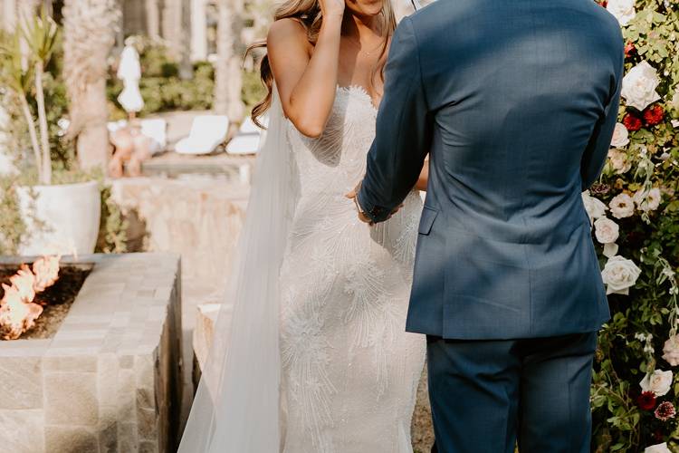 Bridal glow by the sea