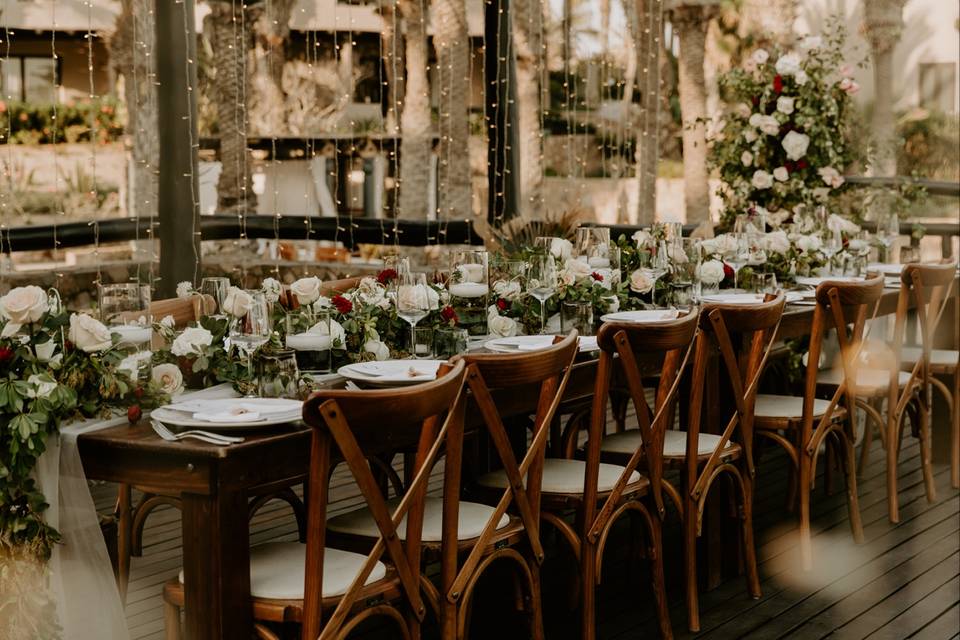 Dinner with ocean air
