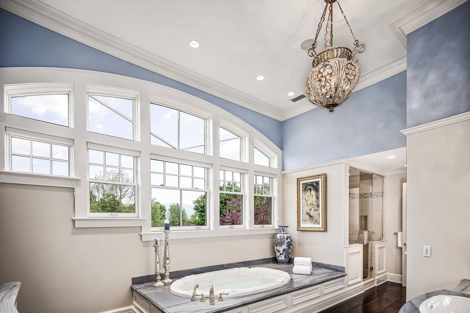 Upper Master Bath