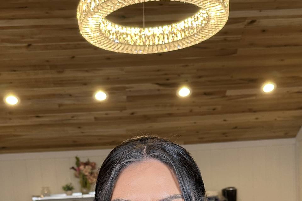 Aesthetic beauty bar