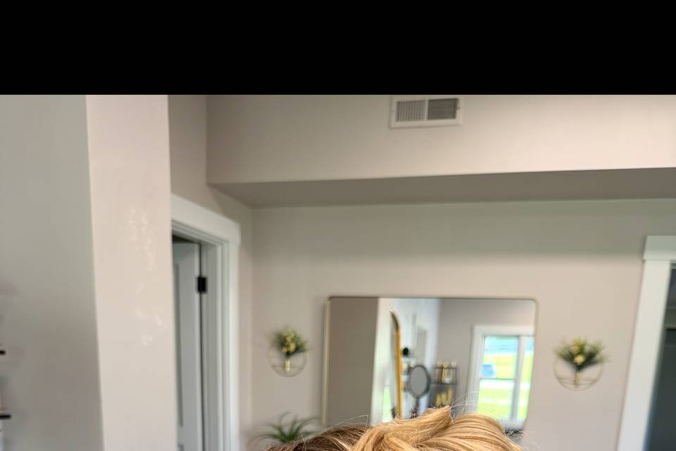 Aesthetic beauty bar