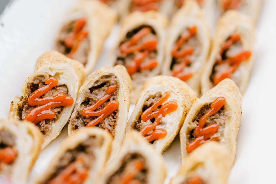 Cheesesteak eggrolls