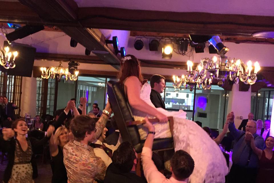 Wedding lifts