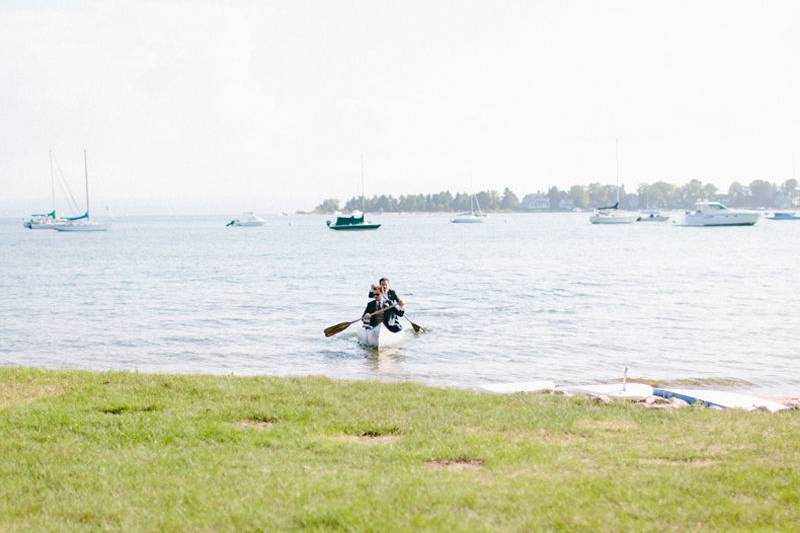 Rowing to the alter.