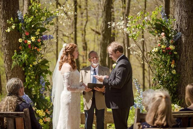 A ceremony under the trees