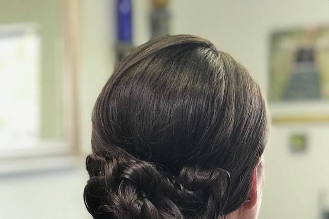 Kindal’s Hair Studio