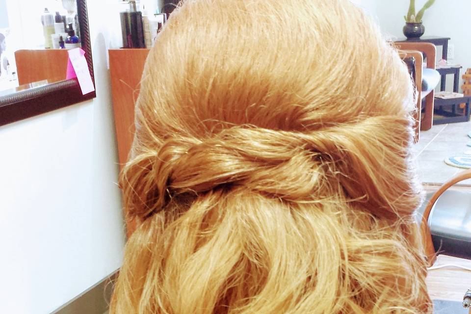 Kindal’s Hair Studio