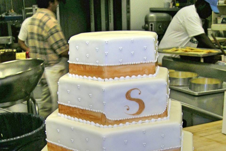 Signature Cakes – Pâtisserie Poupon