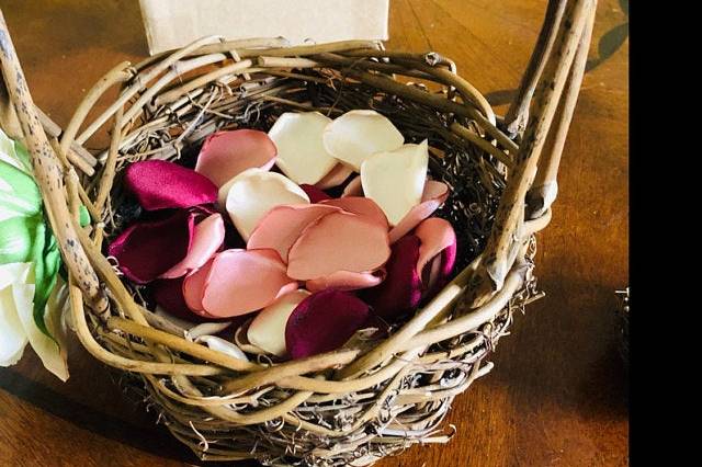 FLOWER GIRL BASKET