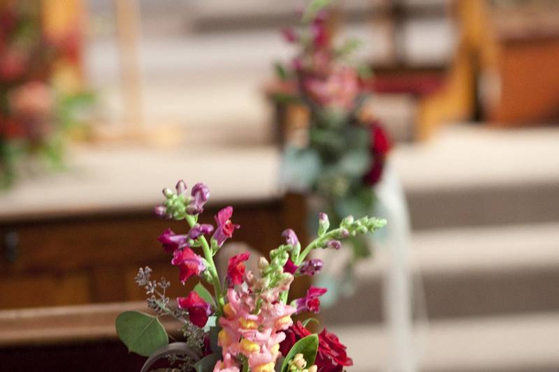 Church pew decorations