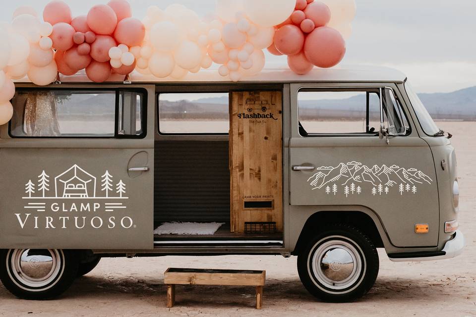 Flashback Photo Bus
