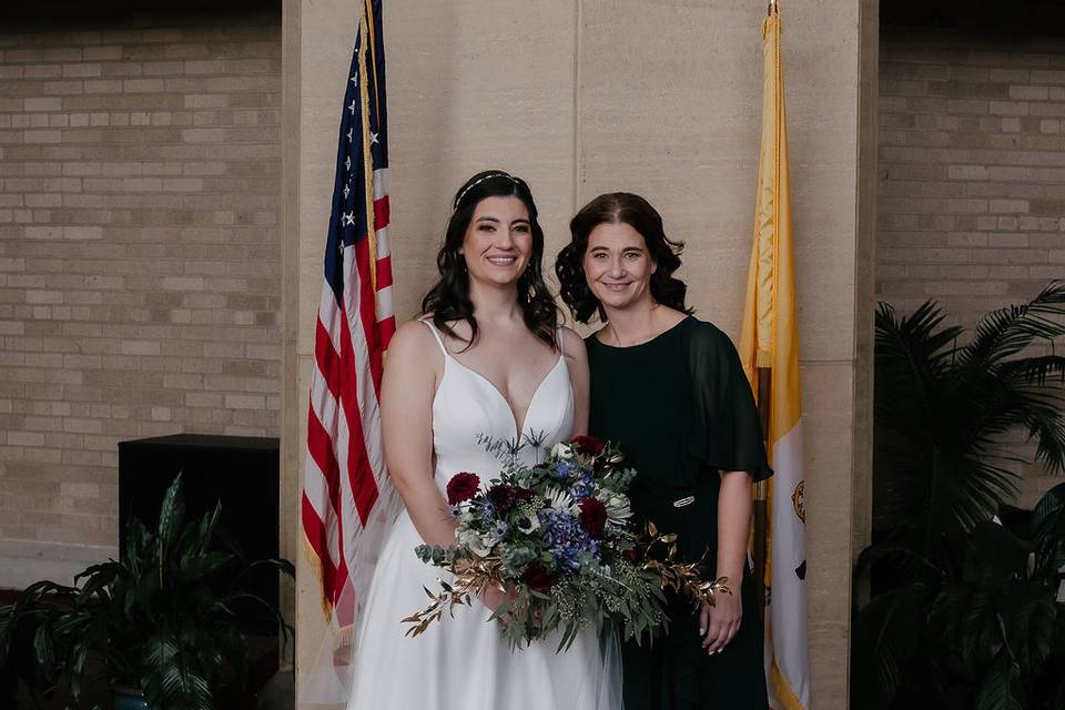 Bride + mom