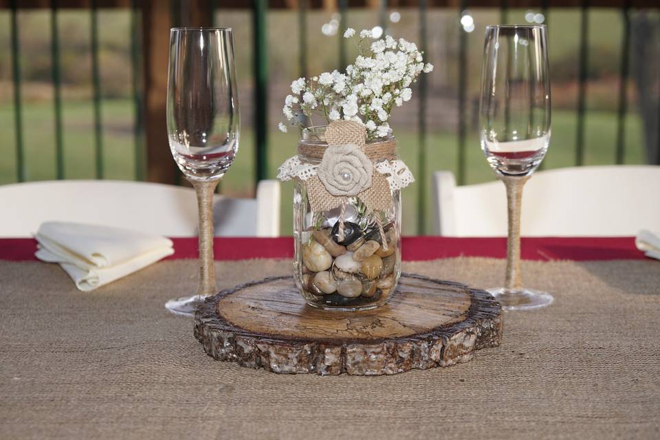 Simple Centerpiece