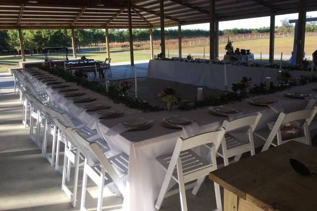 Long table setting