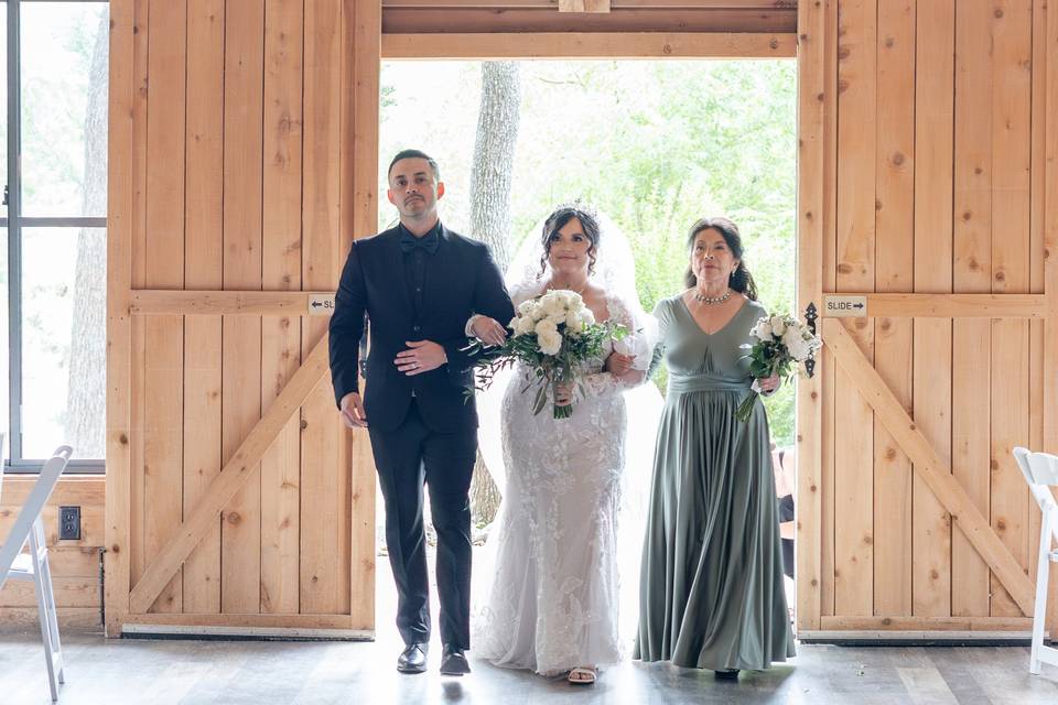 The Creeks Indoor Ceremony