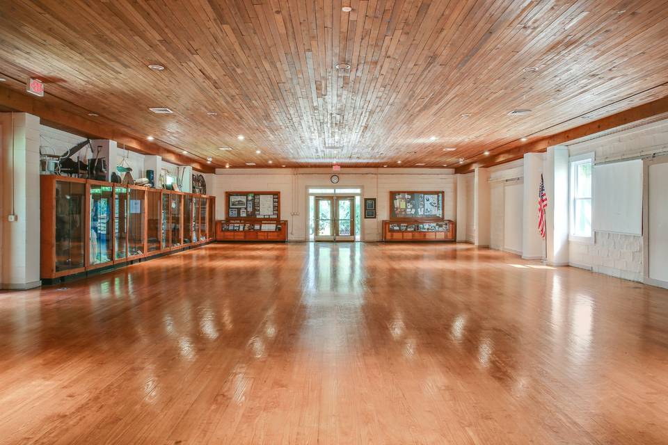 Hardwood Floor and Ceiling