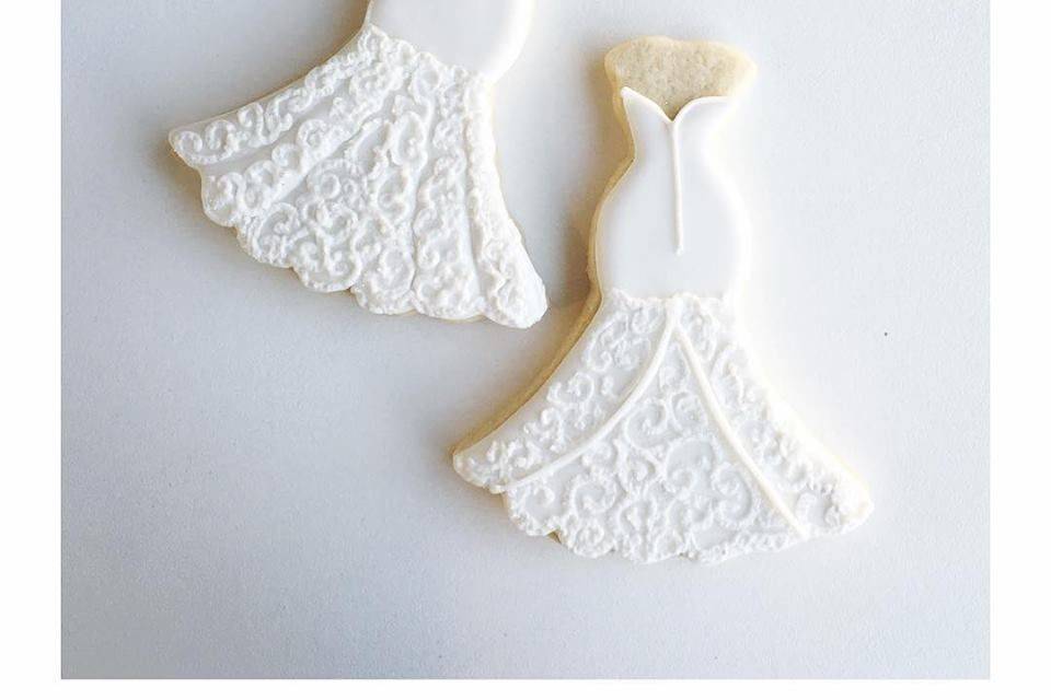 Trumpet dress cookie design