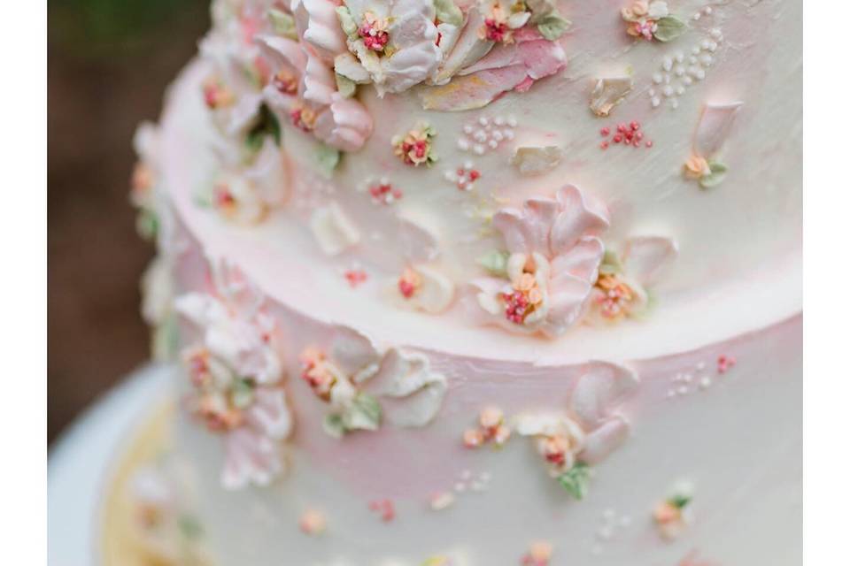 Floral buttercream detail