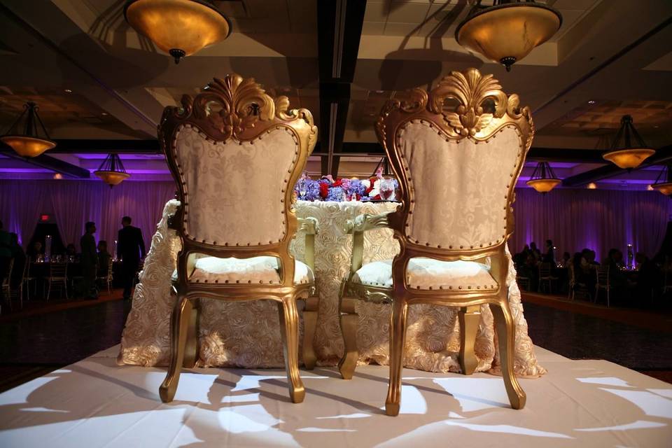 Sweetheart table
