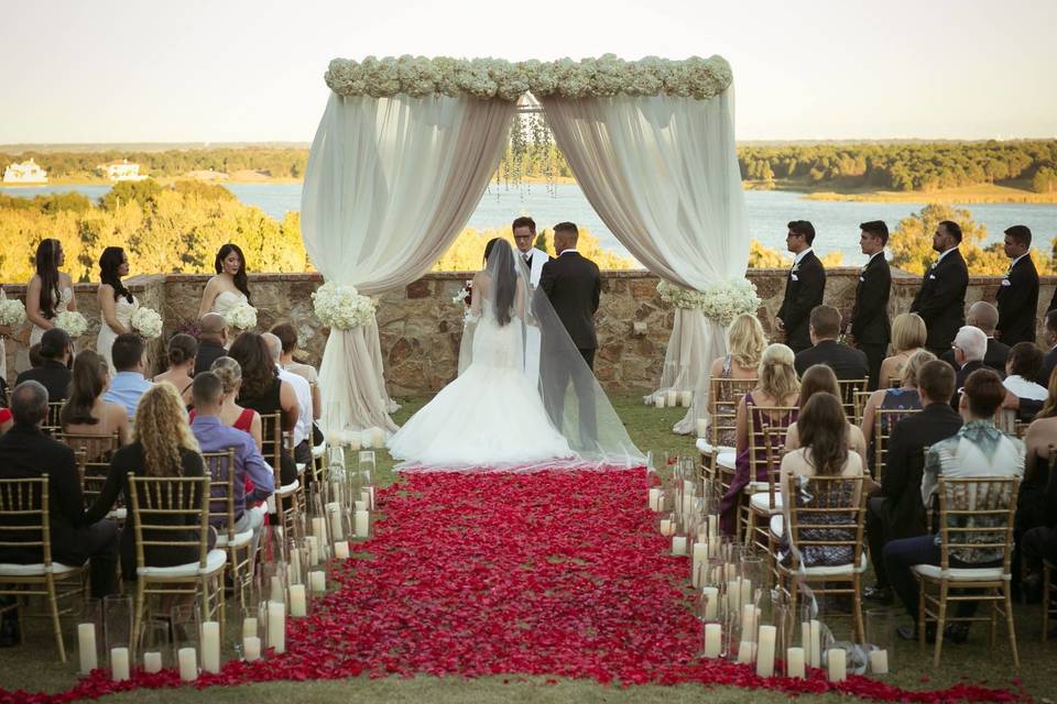 Romantic outdoor wedding