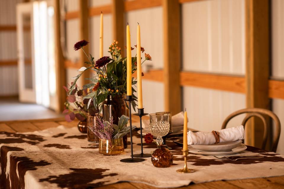 Barn table setting