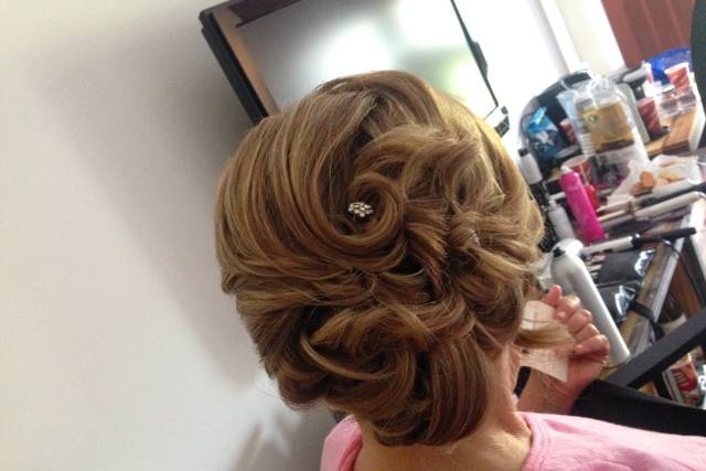 Hair updo