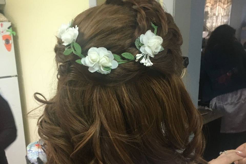 Flower crowned hair