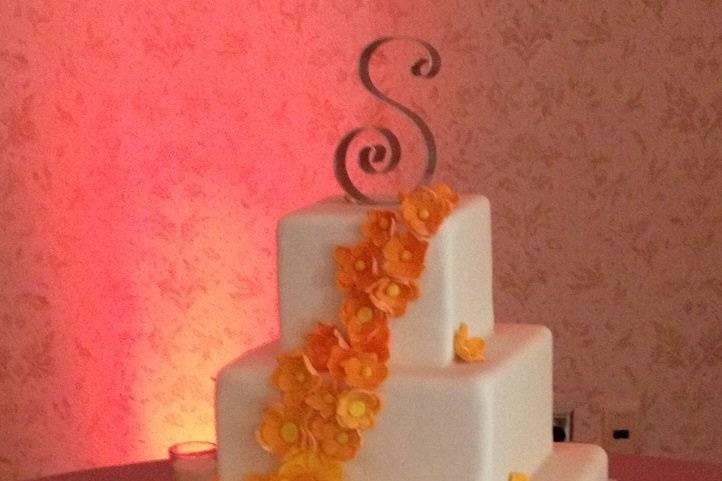 Multiple layered wedding cake