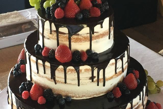 Pittsburgh Bakery and Desserts, Bridal Shower Cakes; Pastries A-La