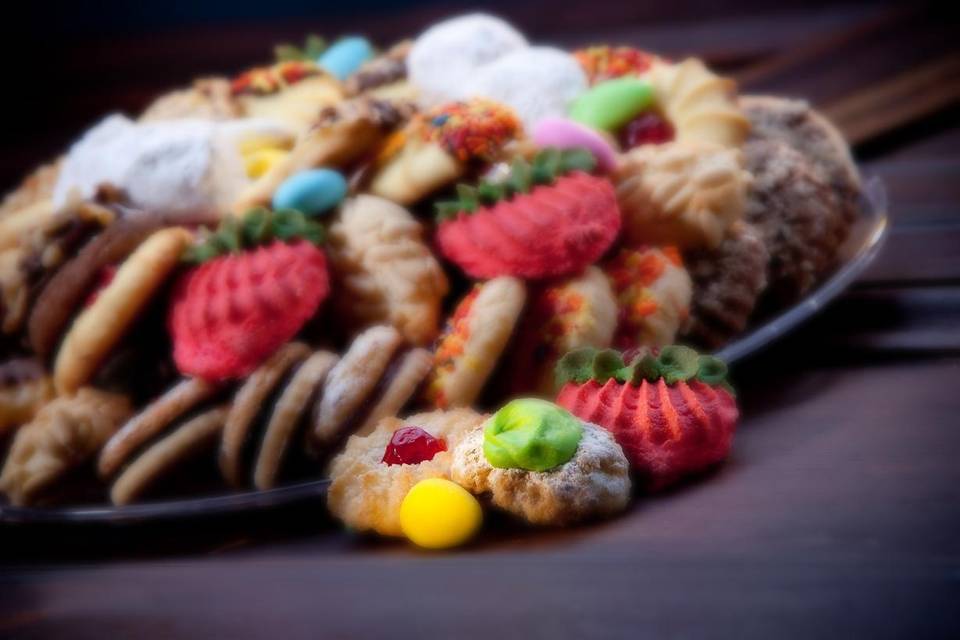Assorted italian cookie tray