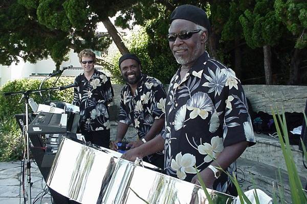 Our steel drum bands are very popular for pre-ceremony, ceremony, post-ceremony as well as for cocktails and/or dinner.