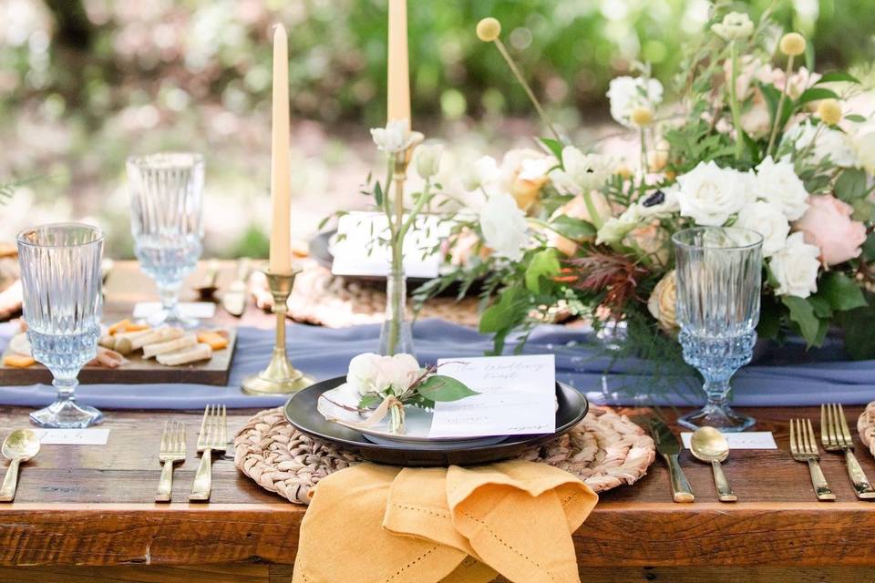 Tablescape yellow dusty blue