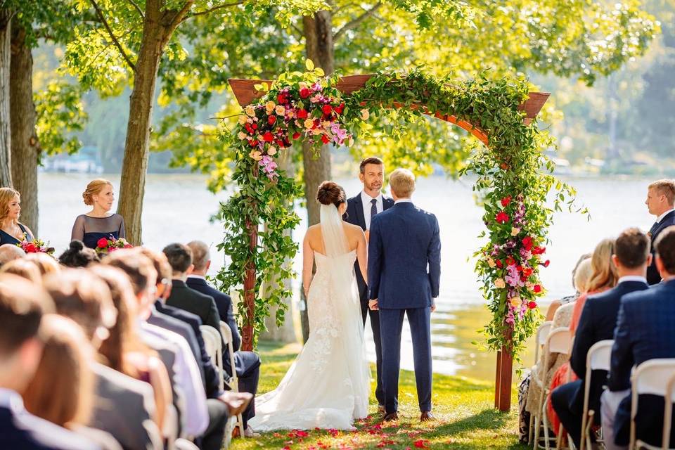 Ceremony arbor