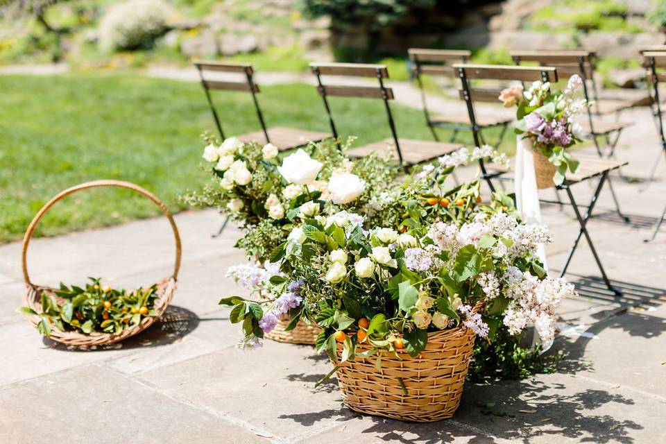 Wedding decor baskets