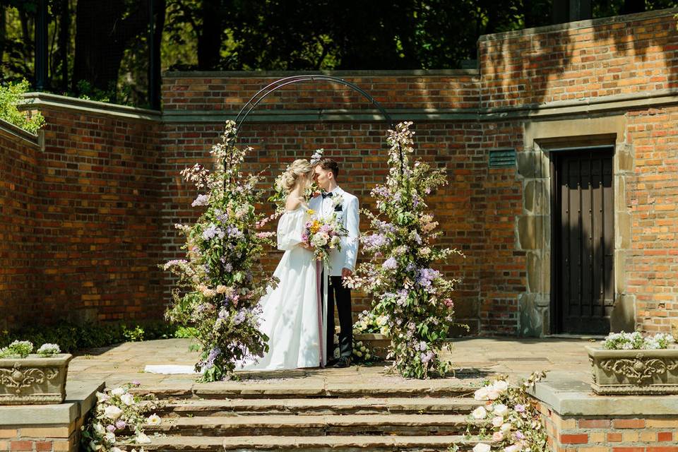 Garden wedding ceremony