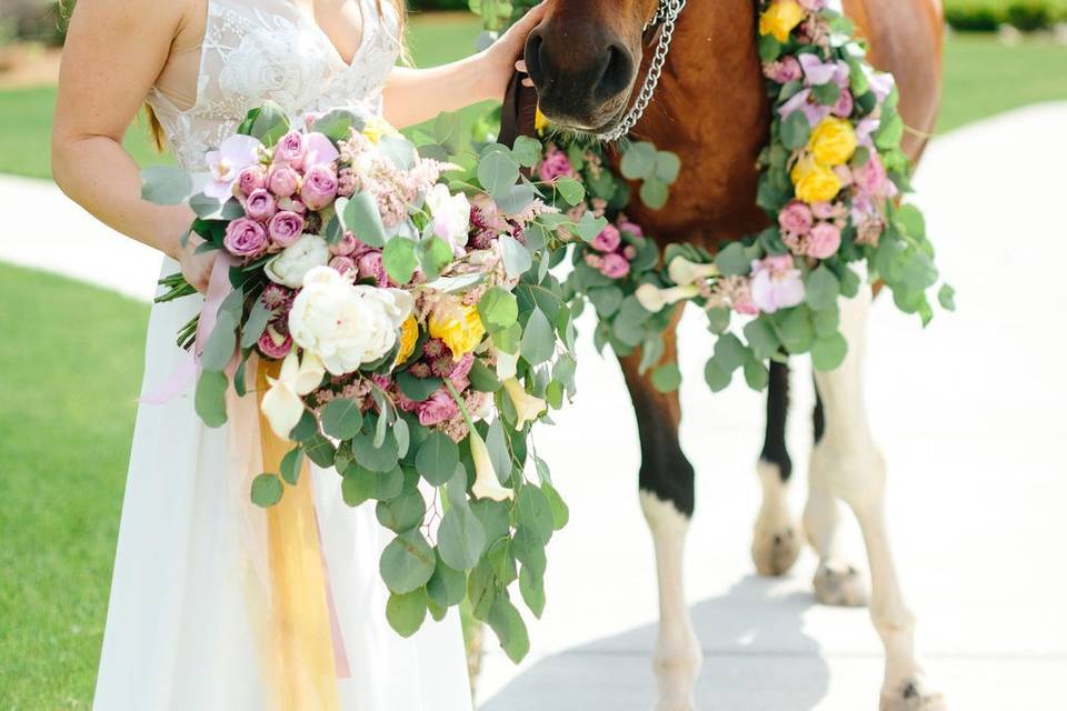 Horse's garland