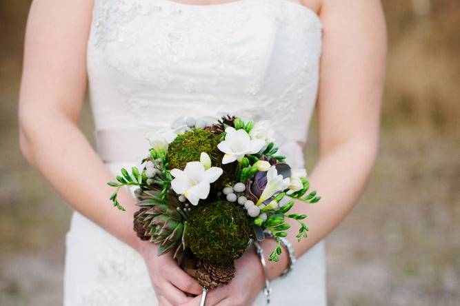 Cardinal Floral Design