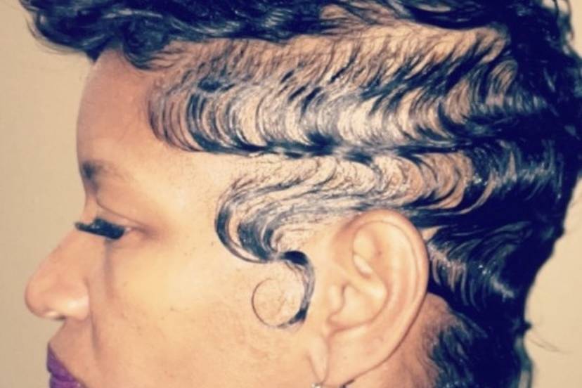 Soft fingerwaves and curls