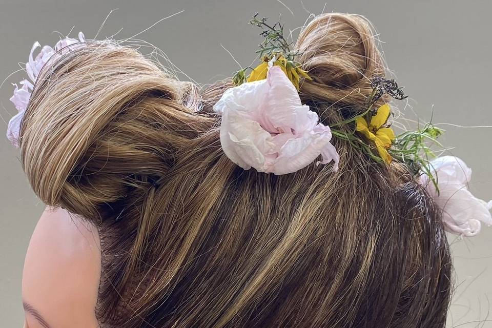 Flower based Pinup