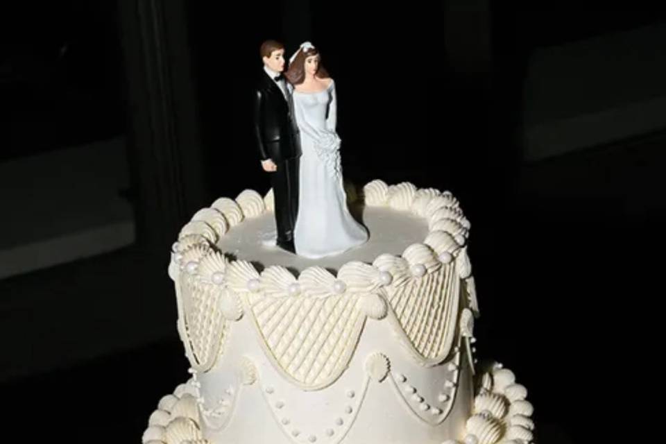 Lambeth buttercream cake.