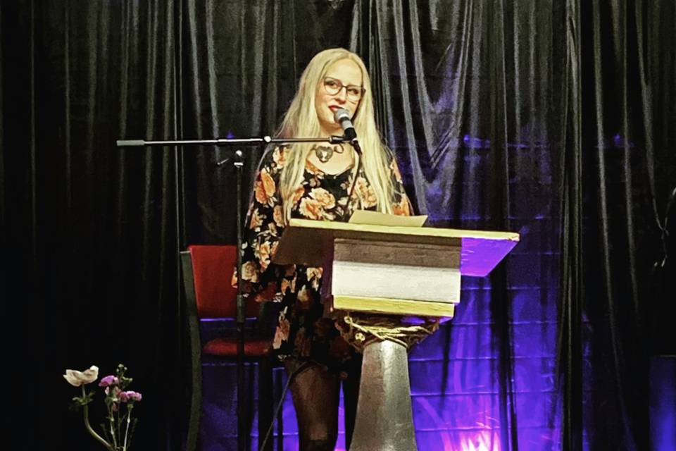 Live poetry reading