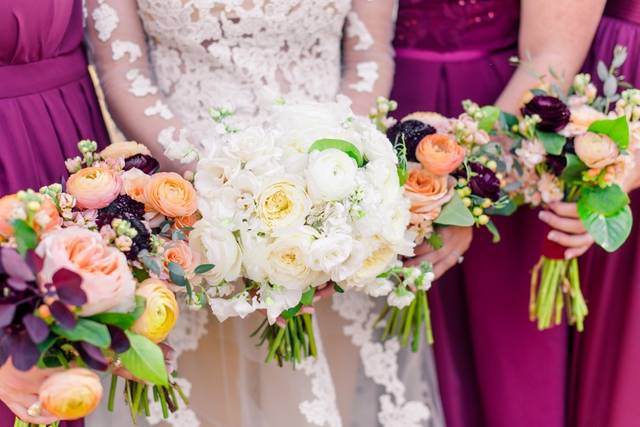 Wedding party bouquets