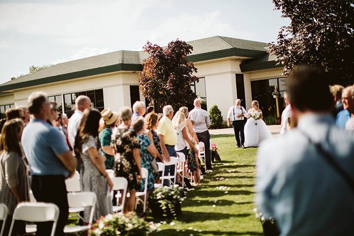 Sunnybrook Outside Ceremony