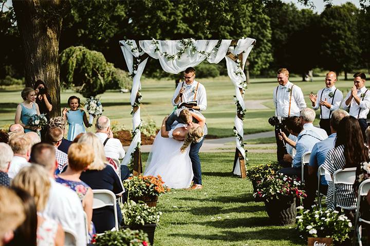 Sunnybrook Outside Ceremony