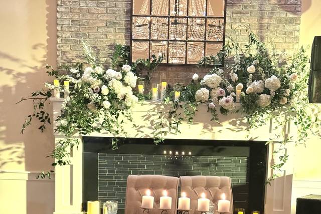 Sweetheart table