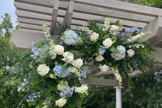 Wedding arch