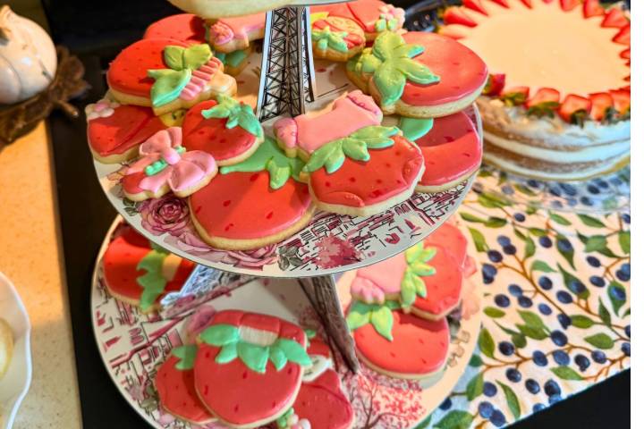A Berry cute Baby Shower