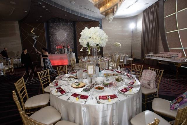Wedding Tablescape