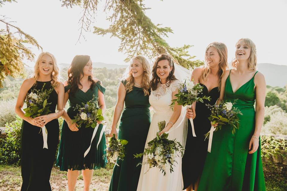 Bridesmaids in green